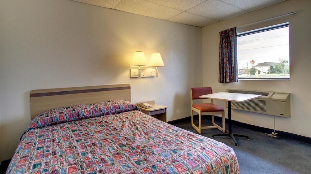 Motel 6-Salina, Ks מראה חיצוני תמונה